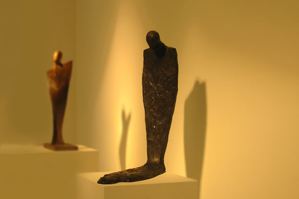 Giuseppe D'Angelo scultore opera in bronzo e tormalina nera