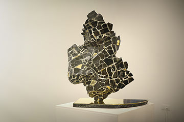Giuseppe D'Angelo scultore opera in bronzo e tormalina nera