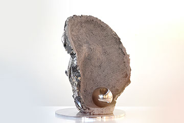 Giuseppe D'Angelo una scultura un viso in alabastro e bronzo 