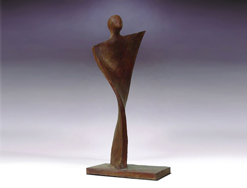 Giuseppe D'Angelo scultura in terracotta uomo che tende la mano