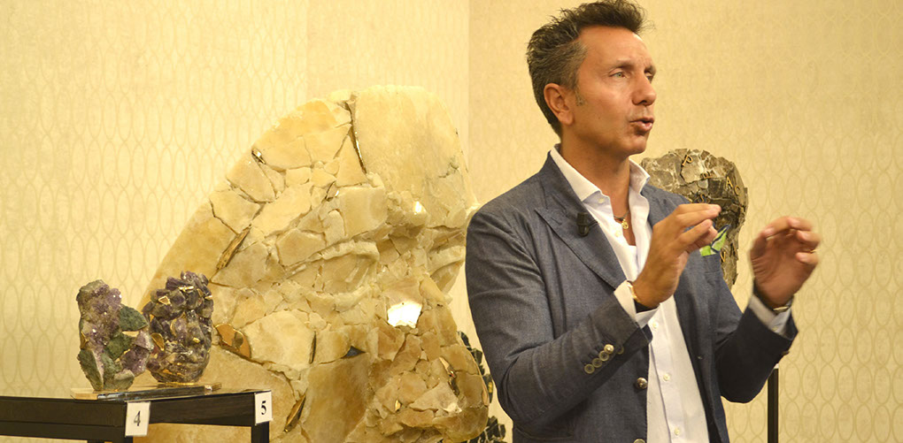 tv art live su sky canale 862 Gianluca Gaudio presenta le sculture di Giuseppe D'Angelo 